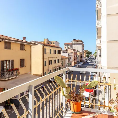 C Erano I Nonni A 200 Mt Dal Mare Apartament Marina Di Carrara